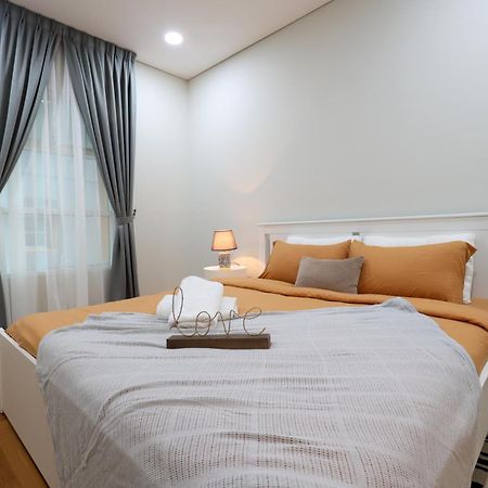 Calm Sojourn, Sky Suites Klcc Kuala Lumpur Zewnętrze zdjęcie